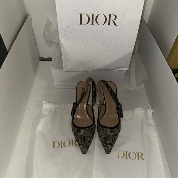 Dior Shoes - Dior J'adior Canvas Slingback Pump, toile de jouy, Black and Hazelnut